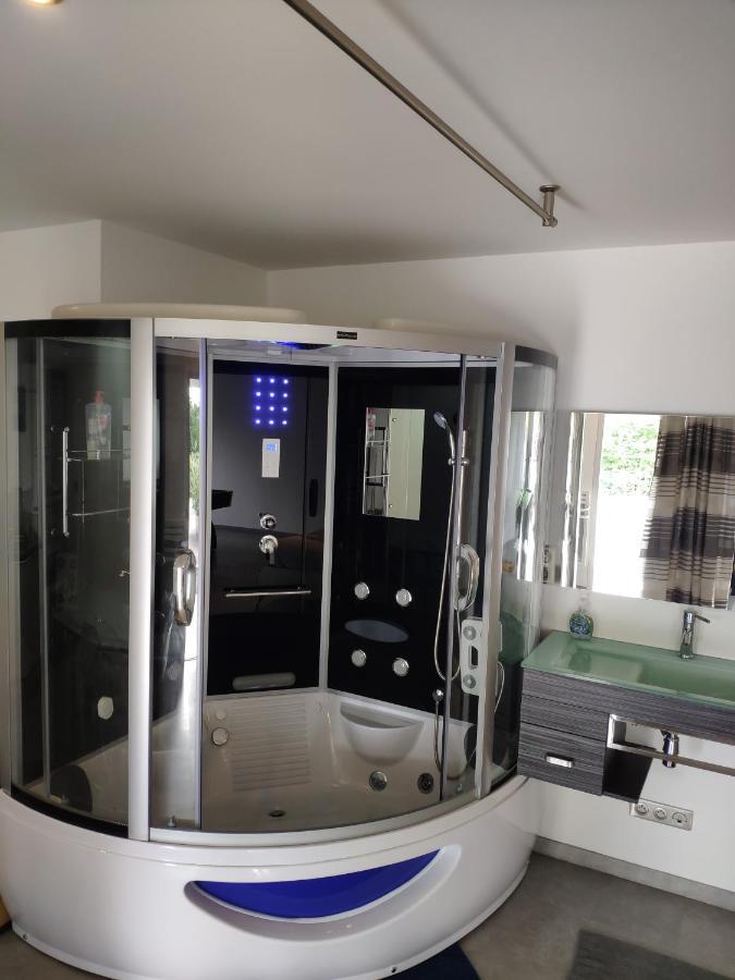 Loft Zen Spa Balneo Parking Gratuit Sauna Hammam Billard อาฌ็อง ภายนอก รูปภาพ